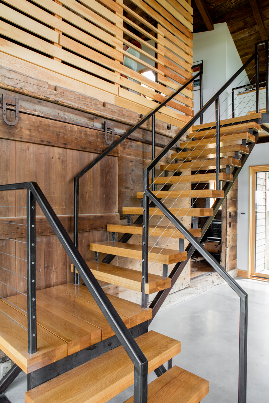JoanHeatonArchitects_AddisonCarriageBarn_Steel-Loft-Stair