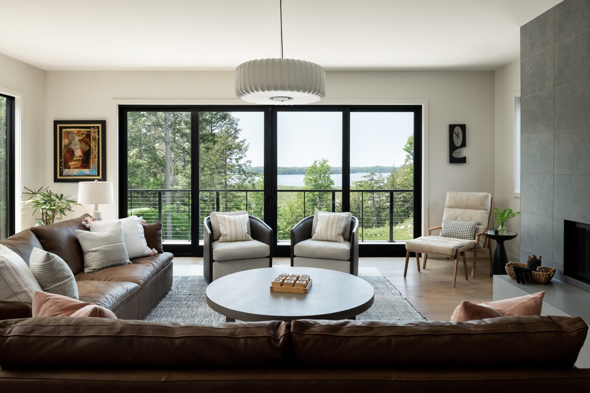 JoanHeatonArchitects_Shelburne-Pond-Home_Living-Room