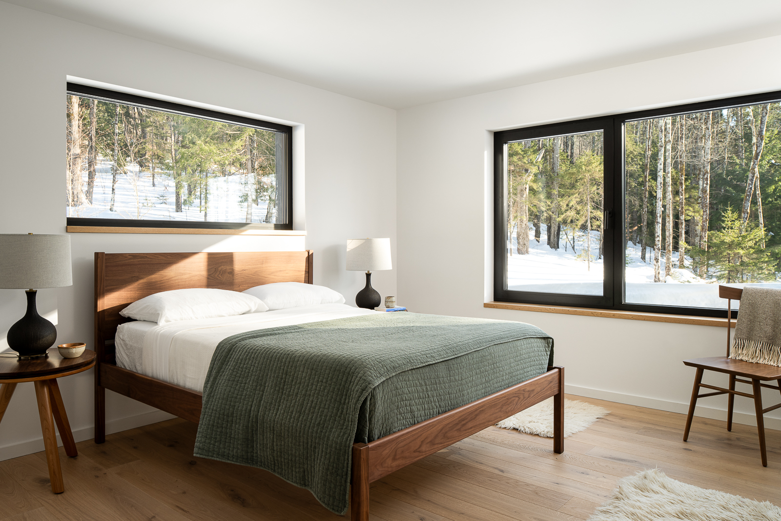 JoanHeatonArchitects_Hillside-Home_Bedroom