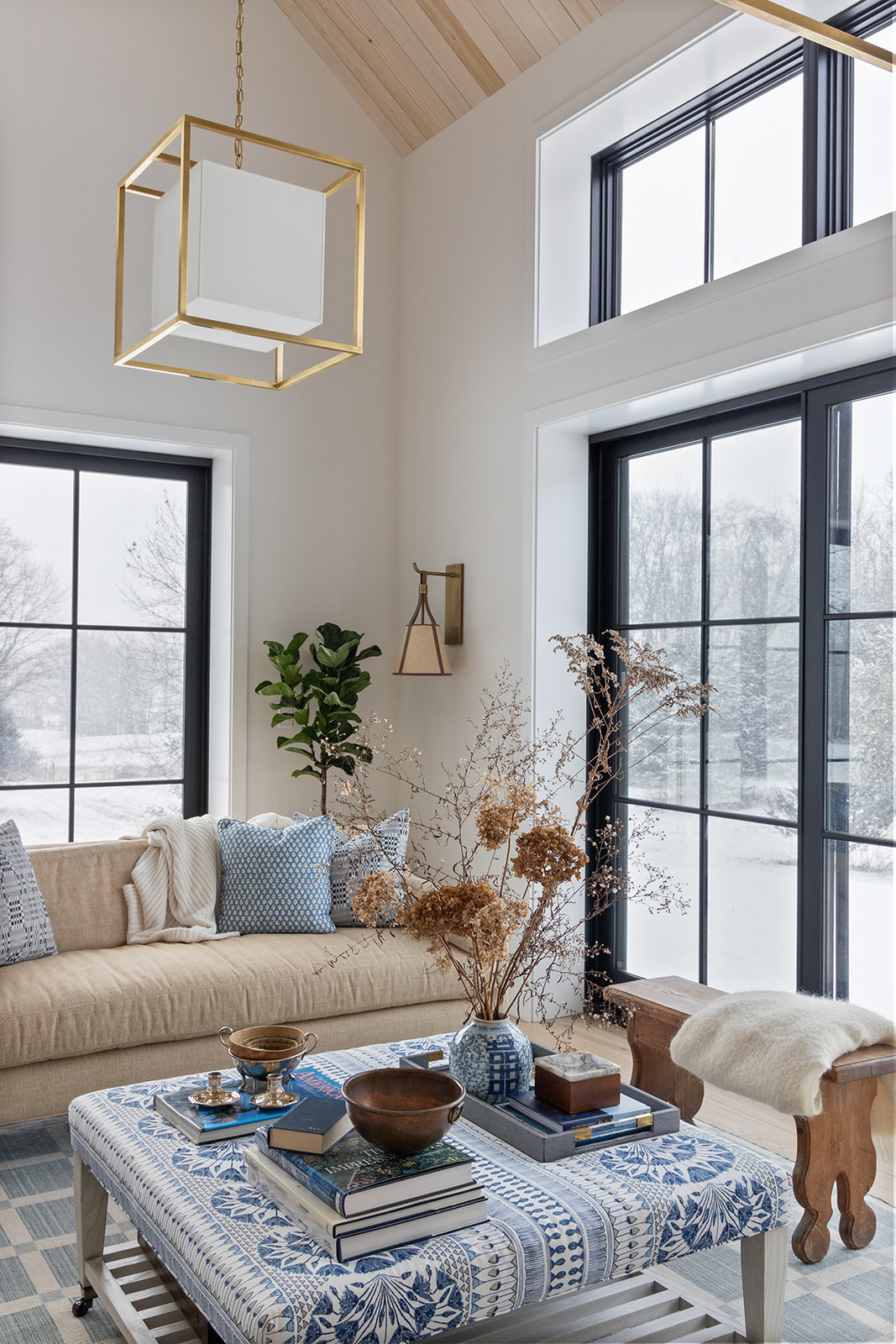 Joan Heaton Architects / Cornwall Barn Addition / Living Room Detail